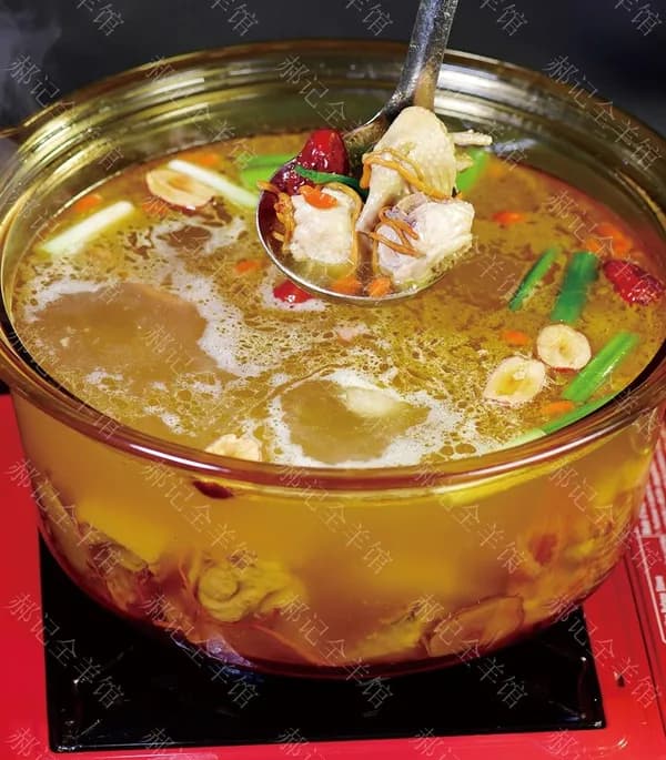 Stewed Waist with Old Mother Chicken Flower Glue